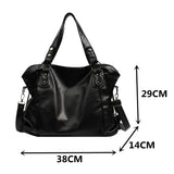 Blanka | Elegancka torba hobo na ramię